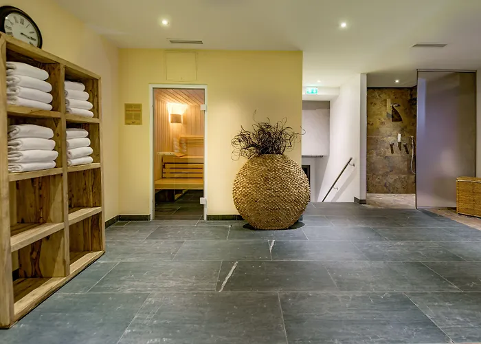 Hotel Residenz Hochalm - Ski In -Ski Out